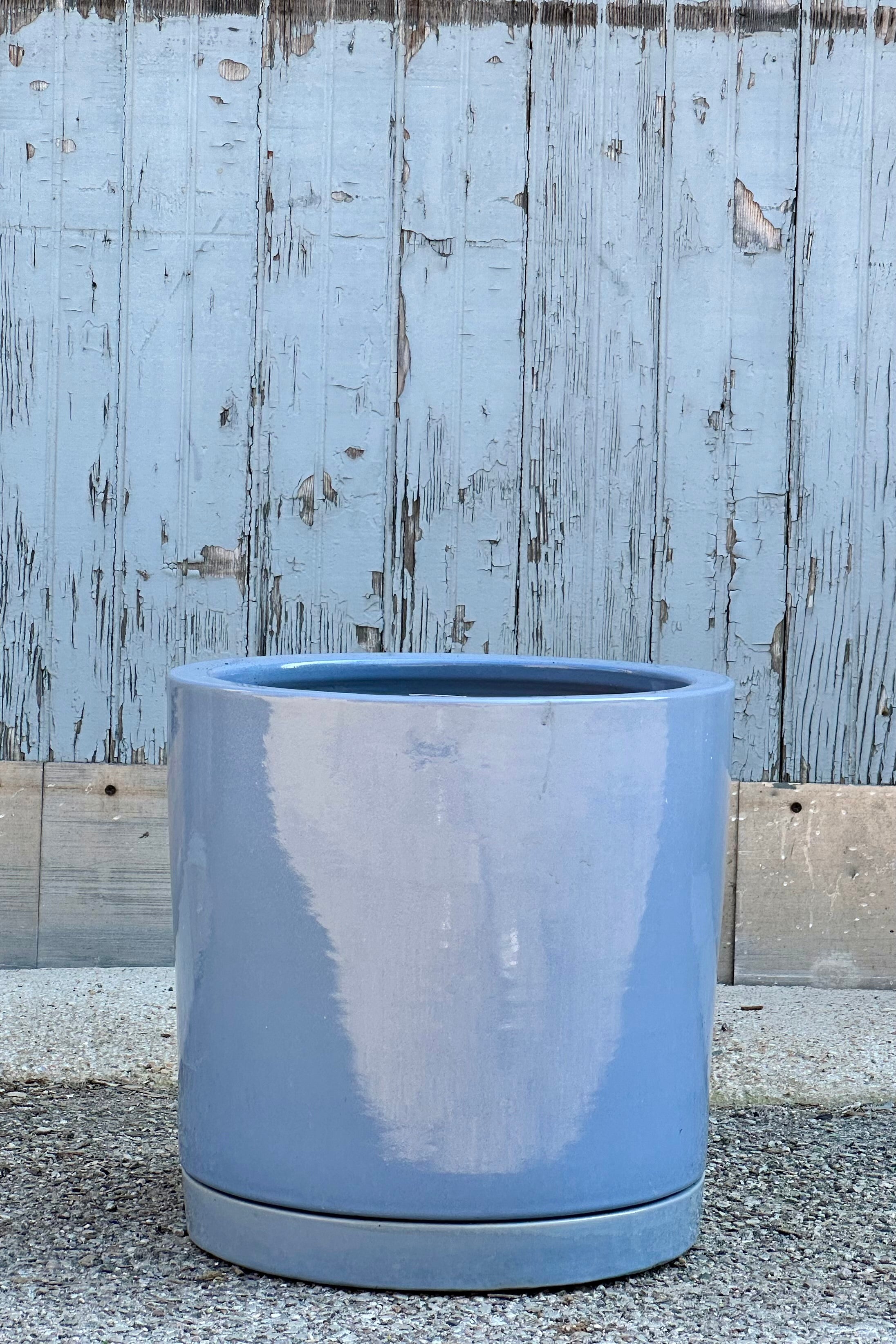 The Steel Cylinder Planter Large looking from the side at Sprout-home. 