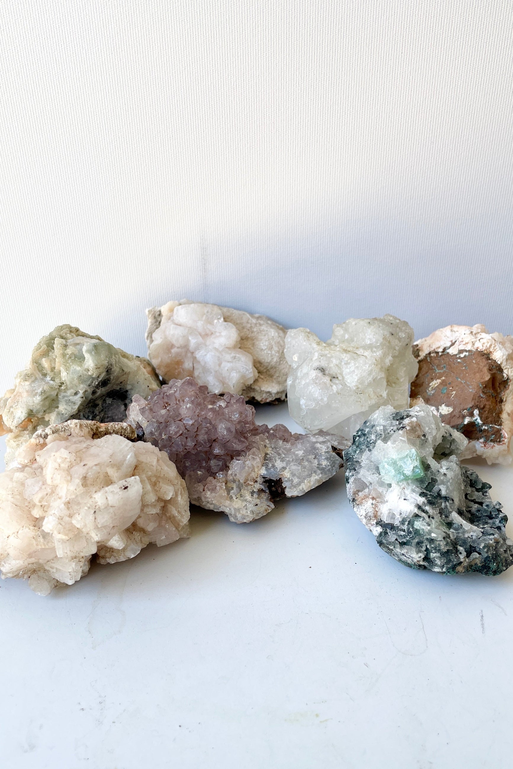 Medium size Zeolite specimens at Sprout-home.