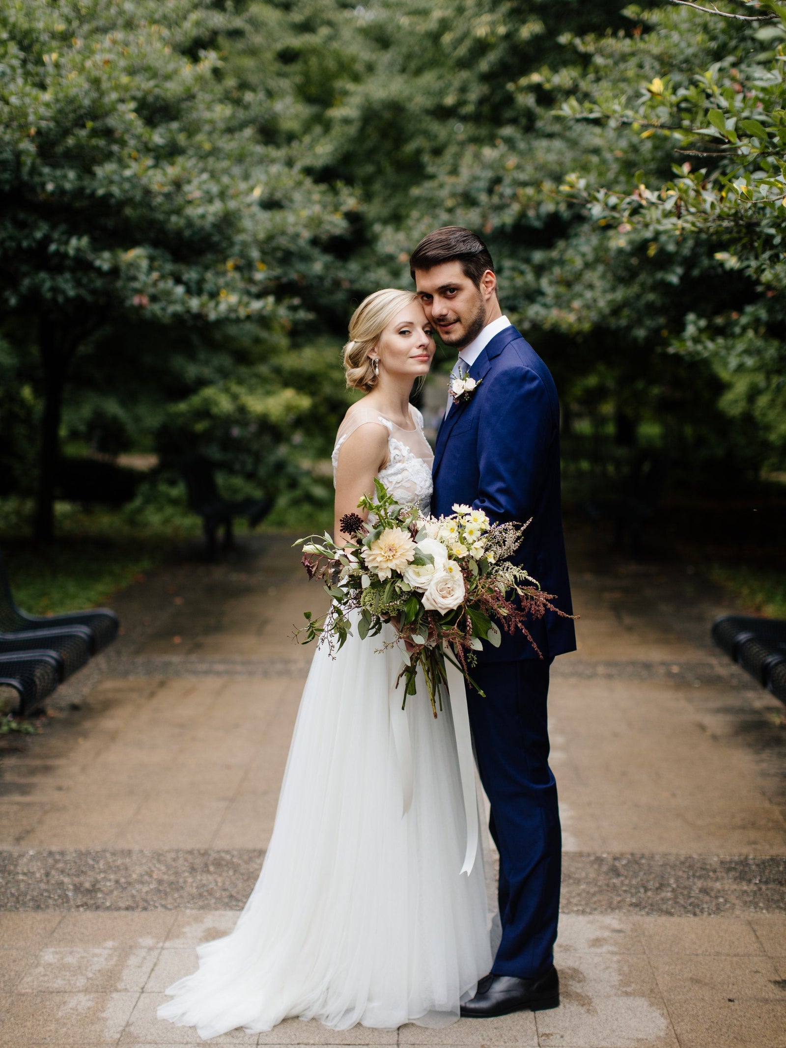 Sprout-home bouquet for Stephanie & Paco. Photograph by Louis Abellera Weddings.